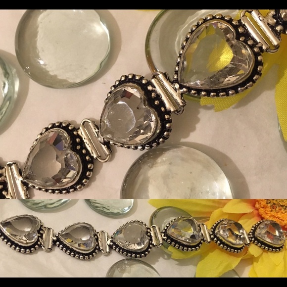 Sweet Sparkling White Topaz Linked Hearts Bracelet - Picture 2 of 4